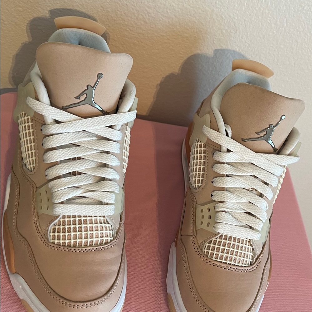 Wmns Air Jordan 4 Retro 'Shimmer'
